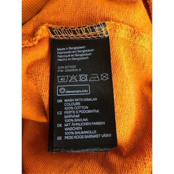 H&M Divided Size Médium Always on Fleek Sweatshirt - Picture 10 of 10